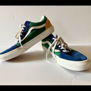 🌟SOLD!🌟Unisex Old Skool Vans